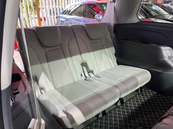 Фото 29 - GAC Trumpchi GS8