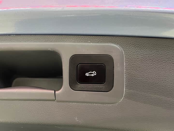 Фото 31 - GAC Trumpchi GS8