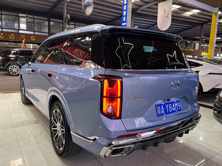 Фото 33 - GAC Trumpchi GS8