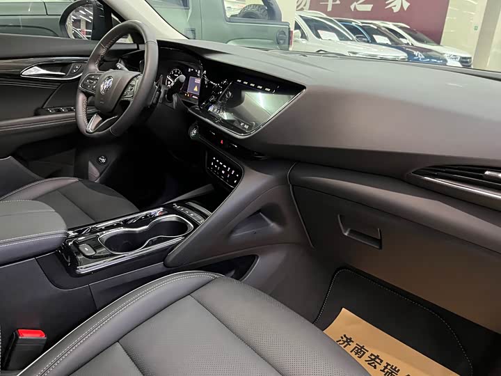 Фото 15 - Buick Envision Plus