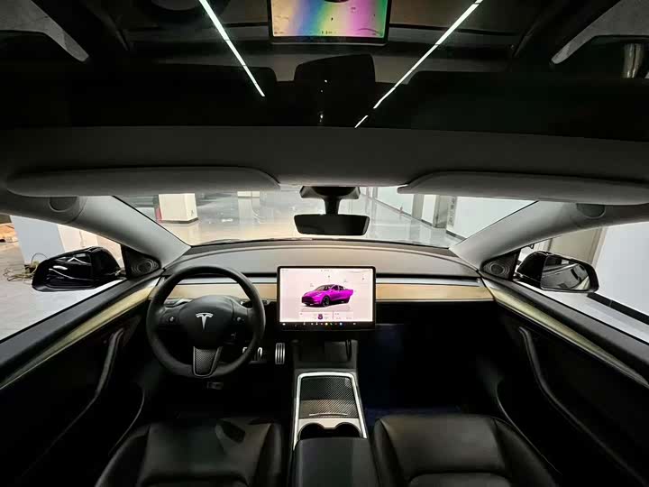 Фото 5 - Tesla Model Y