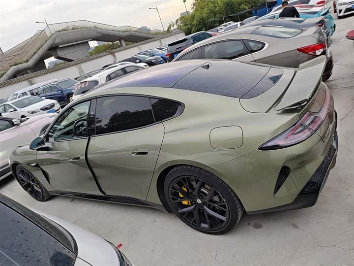 Фото 5 - Xiaomi SU7