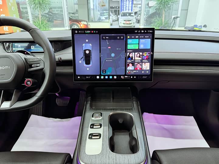 Фото 13 - Xiaomi SU7