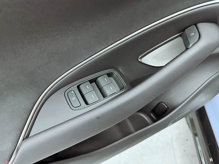 Фото 16 - Xiaomi SU7