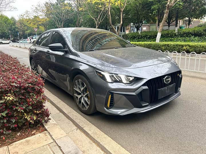 Фото 3 - GAC Trumpchi Empow R