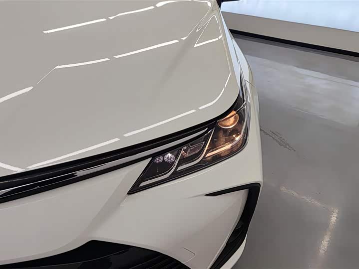 Фото 4 - Toyota Corolla