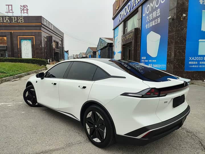 Фото 4 - Changan Deepal SL03