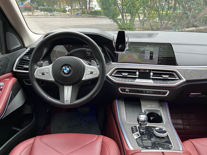 Фото 10 - BMW X5