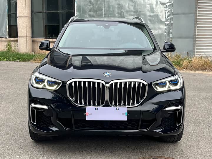 Фото 2 - BMW X5