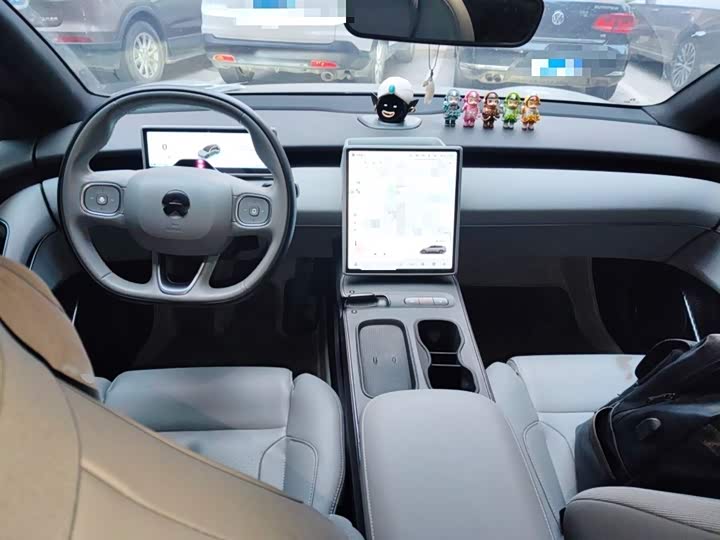 Фото 13 - Nio ET5T