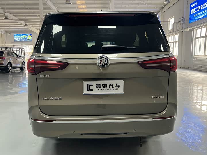 Фото 5 - Buick GL8 ES