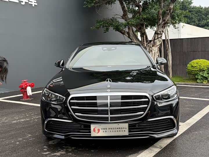 Фото 3 - Mercedes-Benz S-Class