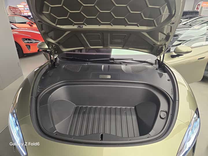 Фото 11 - Xiaomi SU7