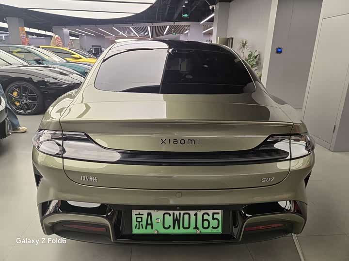 Фото 14 - Xiaomi SU7