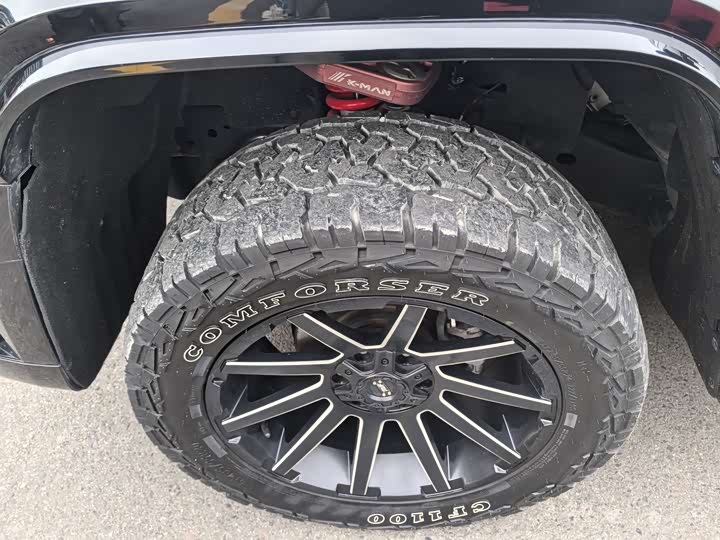 Фото 11 - Tank 300