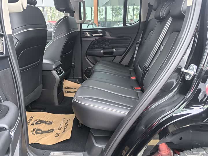 Фото 6 - Tank 300