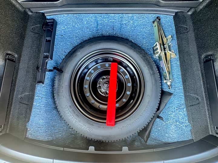 Фото 19 - Honda CR-V