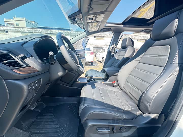 Фото 7 - Honda CR-V