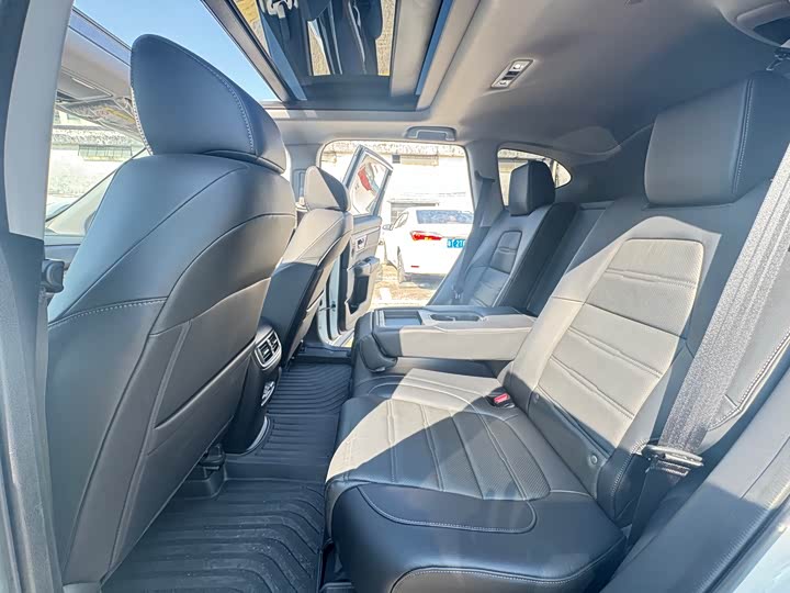 Фото 9 - Honda CR-V