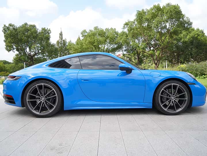 Фото 18 - Porsche 911