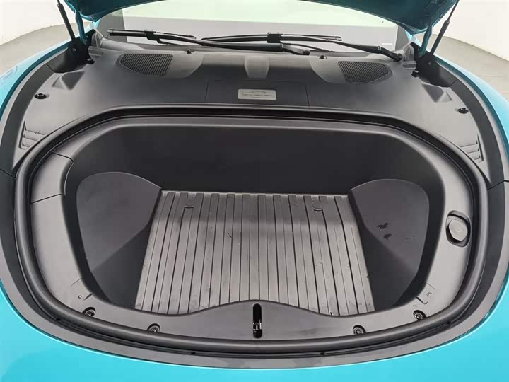 Фото 6 - Xiaomi SU7