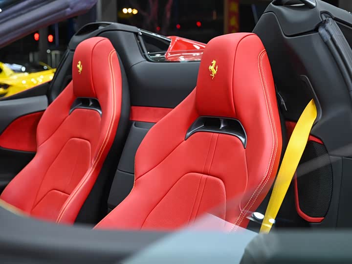 Фото 13 - Ferrari SF90