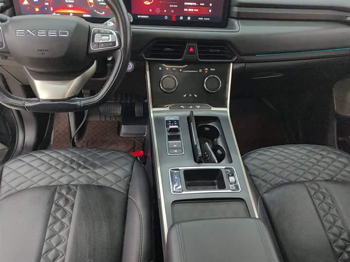 Фото 13 - Exeed TXL