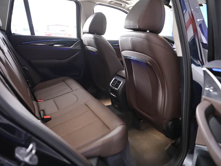 Фото 10 - BMW X3