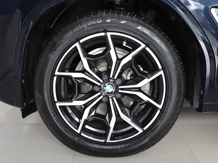 Фото 17 - BMW X3