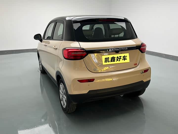 Фото 2 - Leapmotor T03