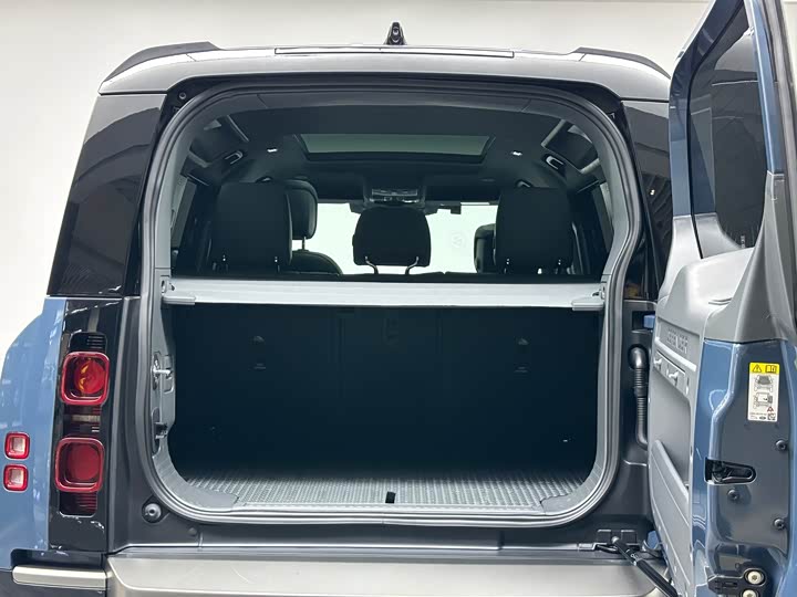 Фото 21 - Land Rover Defender