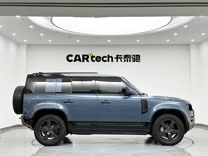 Фото 4 - Land Rover Defender