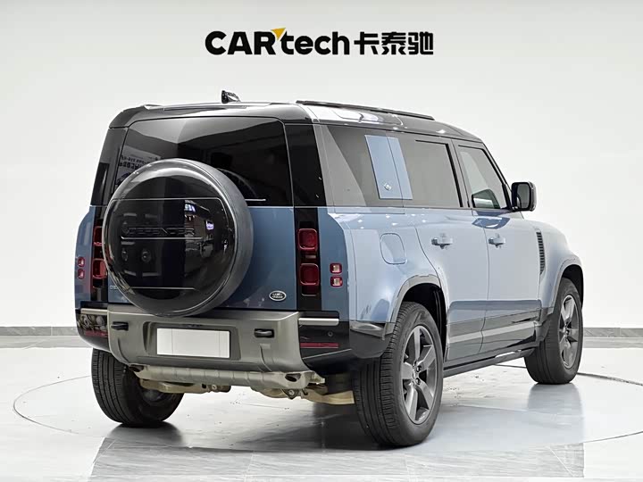 Фото 6 - Land Rover Defender