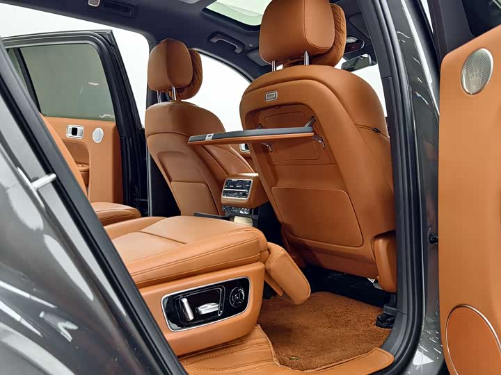 Фото 14 - LiXiang L9