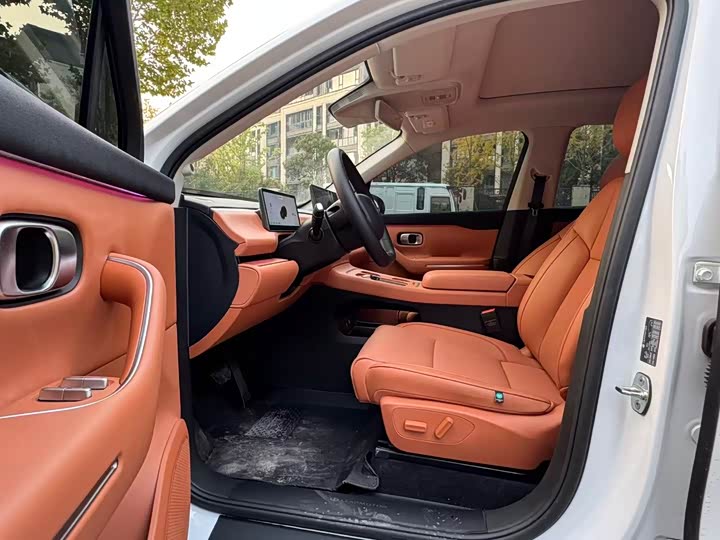 Фото 3 - Leapmotor C10