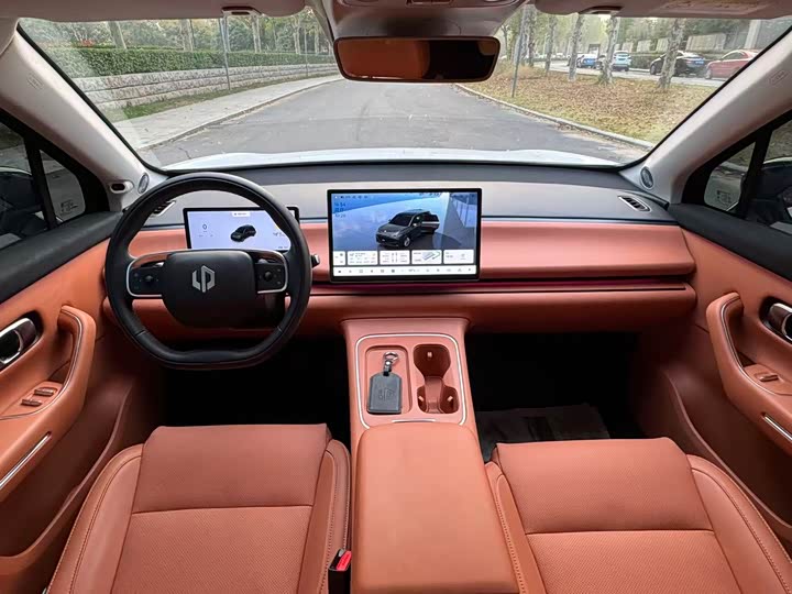 Фото 5 - Leapmotor C10