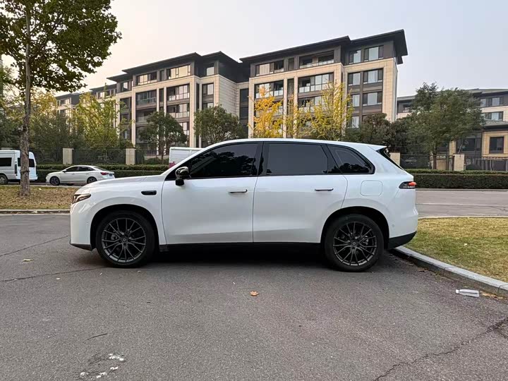 Фото 7 - Leapmotor C10