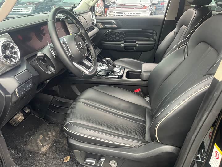 Фото 7 - Tank 300