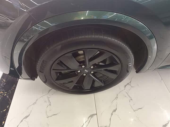 Фото 5 - LiXiang L8