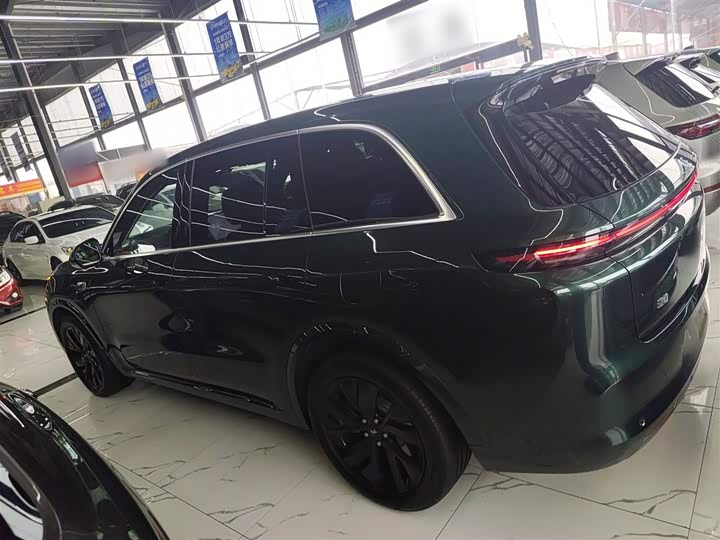 Фото 6 - LiXiang L8