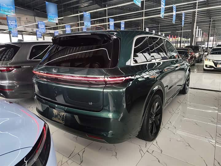 Фото 9 - LiXiang L8