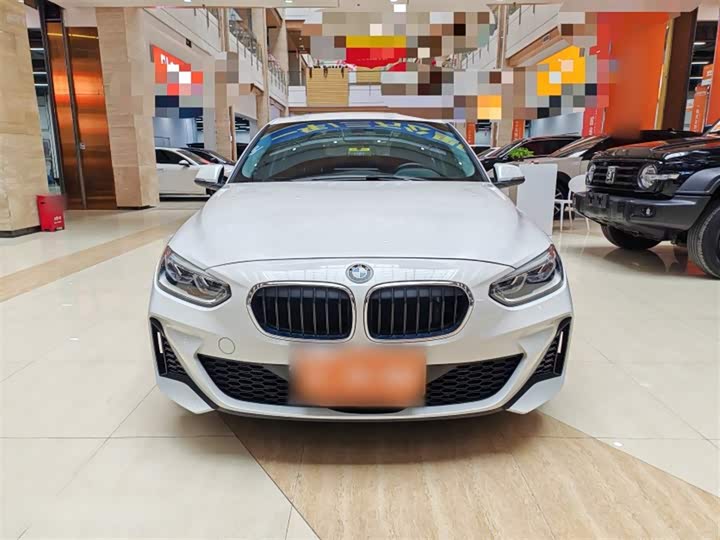 Фото 3 - BMW 1 Series