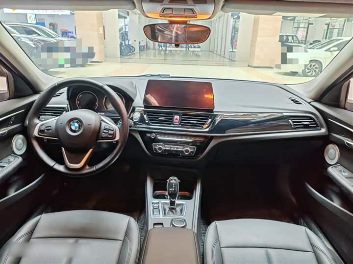 Фото 8 - BMW 1 Series