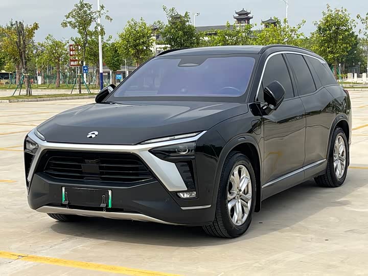 Фото 1 - Nio ES8