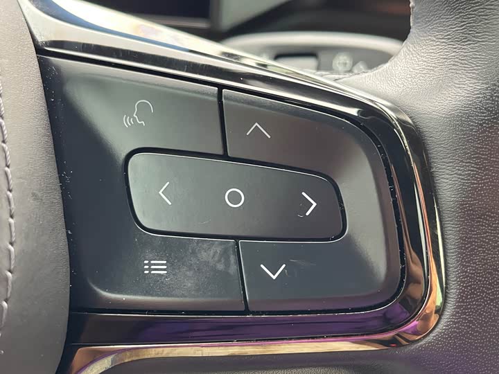 Фото 26 - Nio ES8