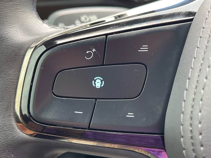 Фото 27 - Nio ES8