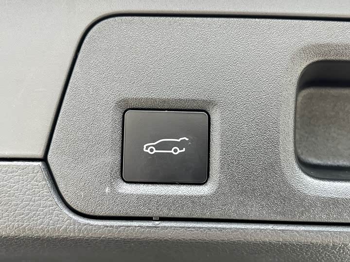 Фото 35 - Nio ES8