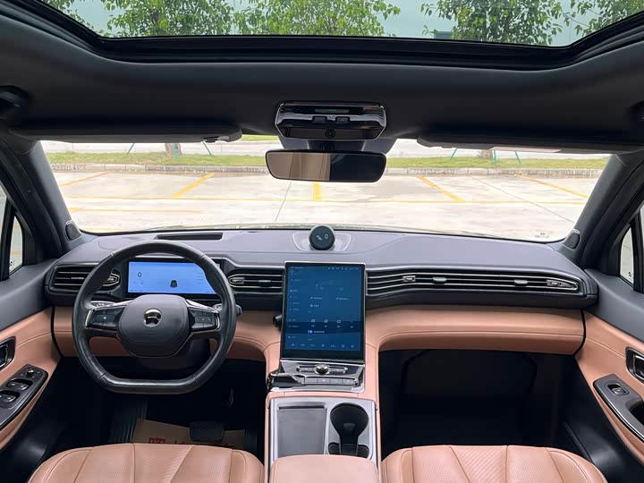 Фото 5 - Nio ES8