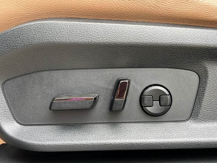 Фото 9 - Nio ES8