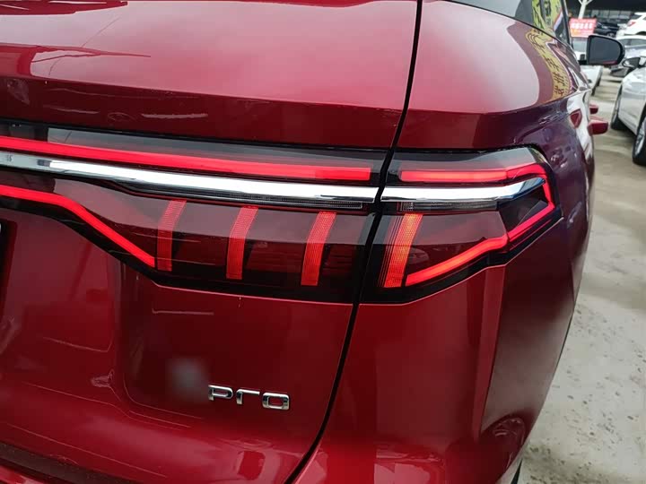 Фото 8 - BYD Song Pro